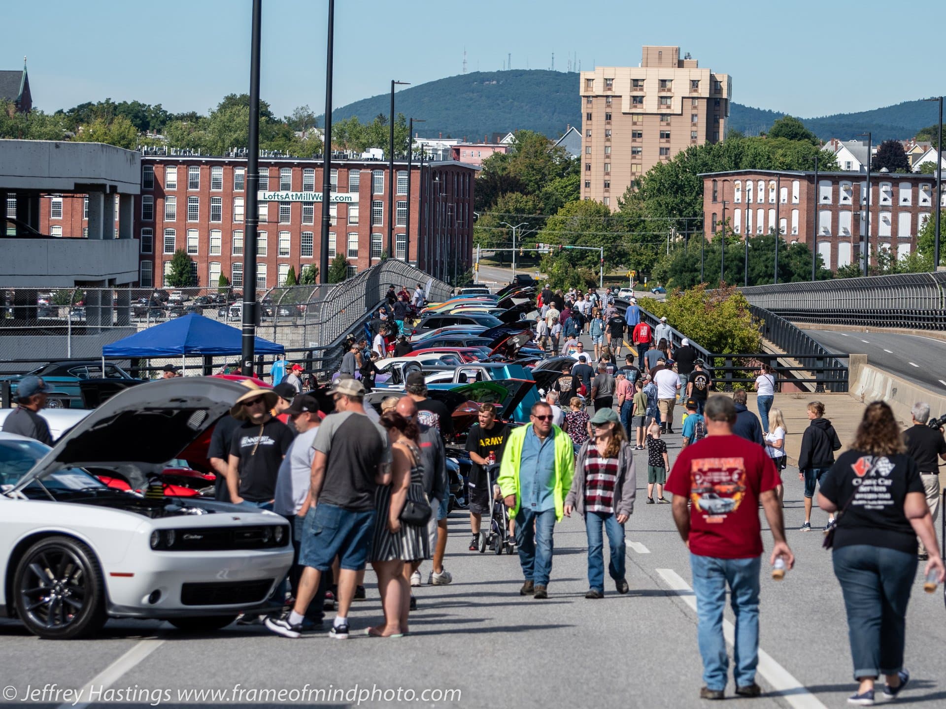 Bridge Street packed with cars and spectators